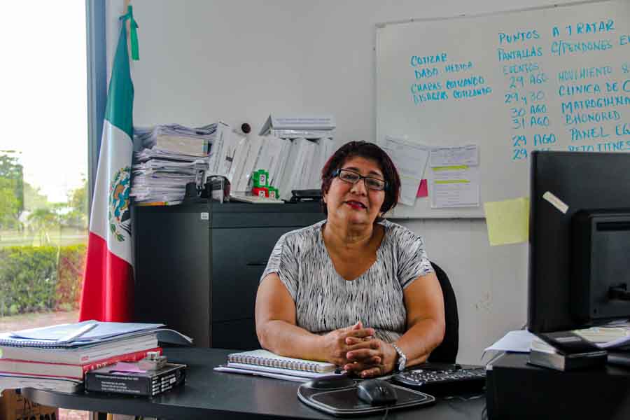 Emilia Diaz en su oficina en Tec Campus Tampico