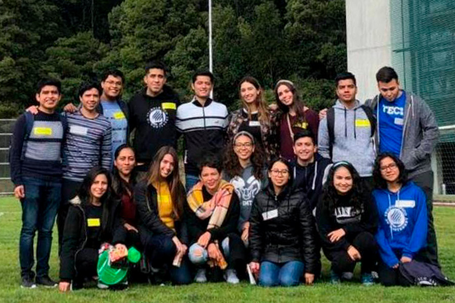 18 alumnos lideres del mañana, tuvieron una experiencia internacional en la Universidad de los Andes, Colombia