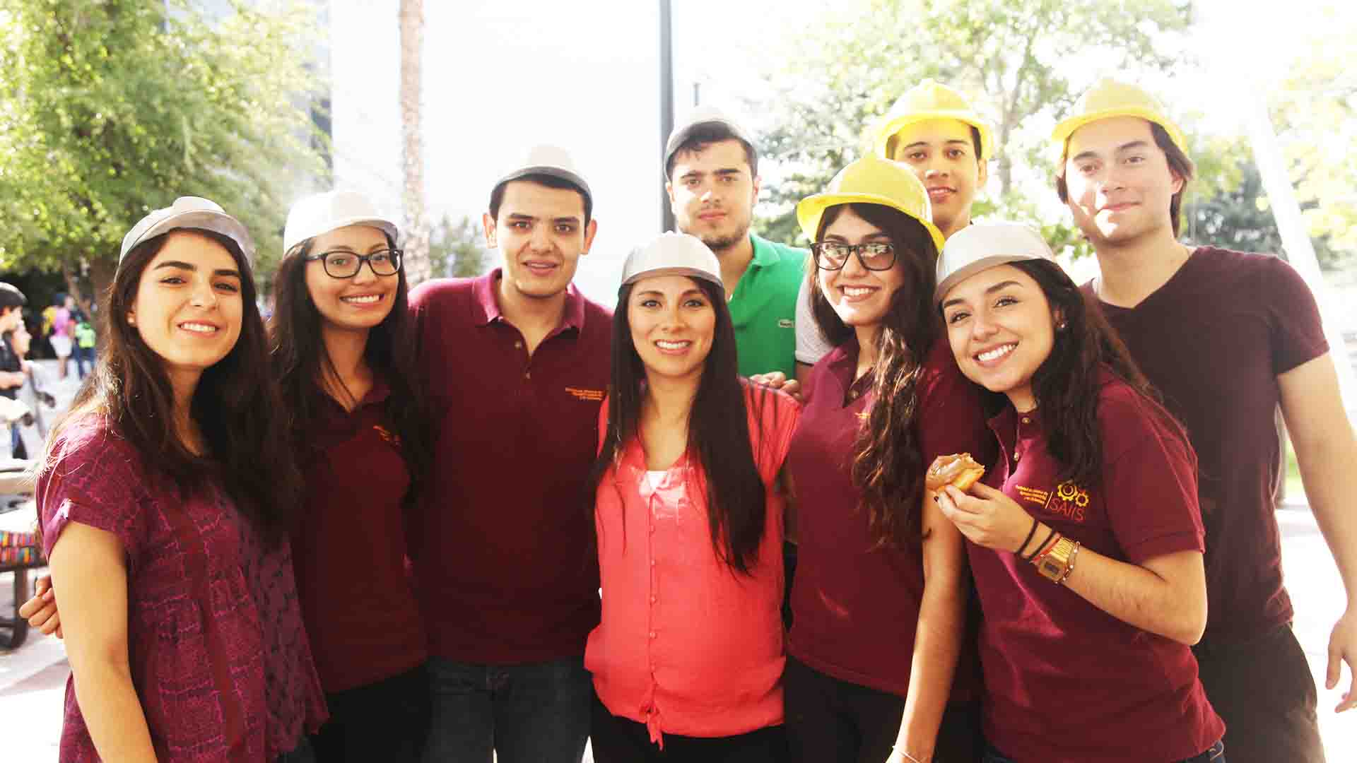 Alumnos de Ingeniería en Tec en Torreón