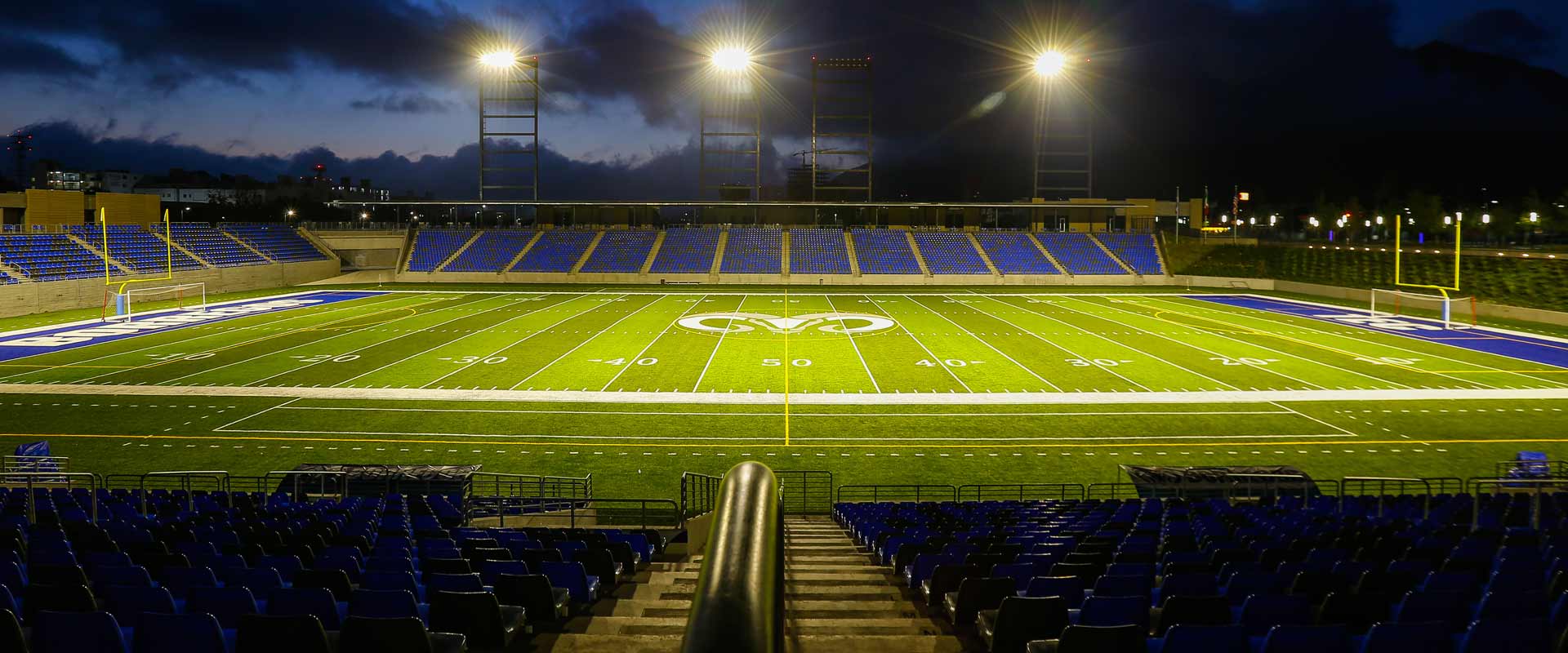 Estadio Borregos de Noche