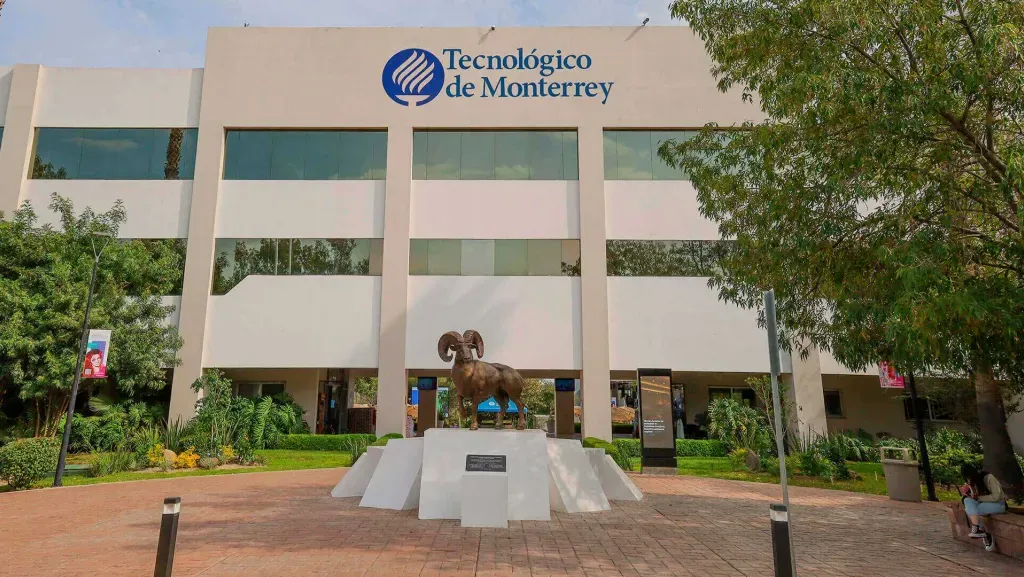 Fachada de Campus Aguascalientes