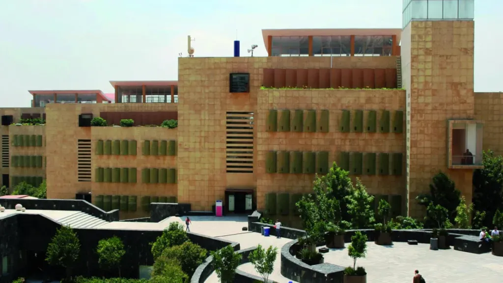 Universidad Tec de monterrey en Santa Fe