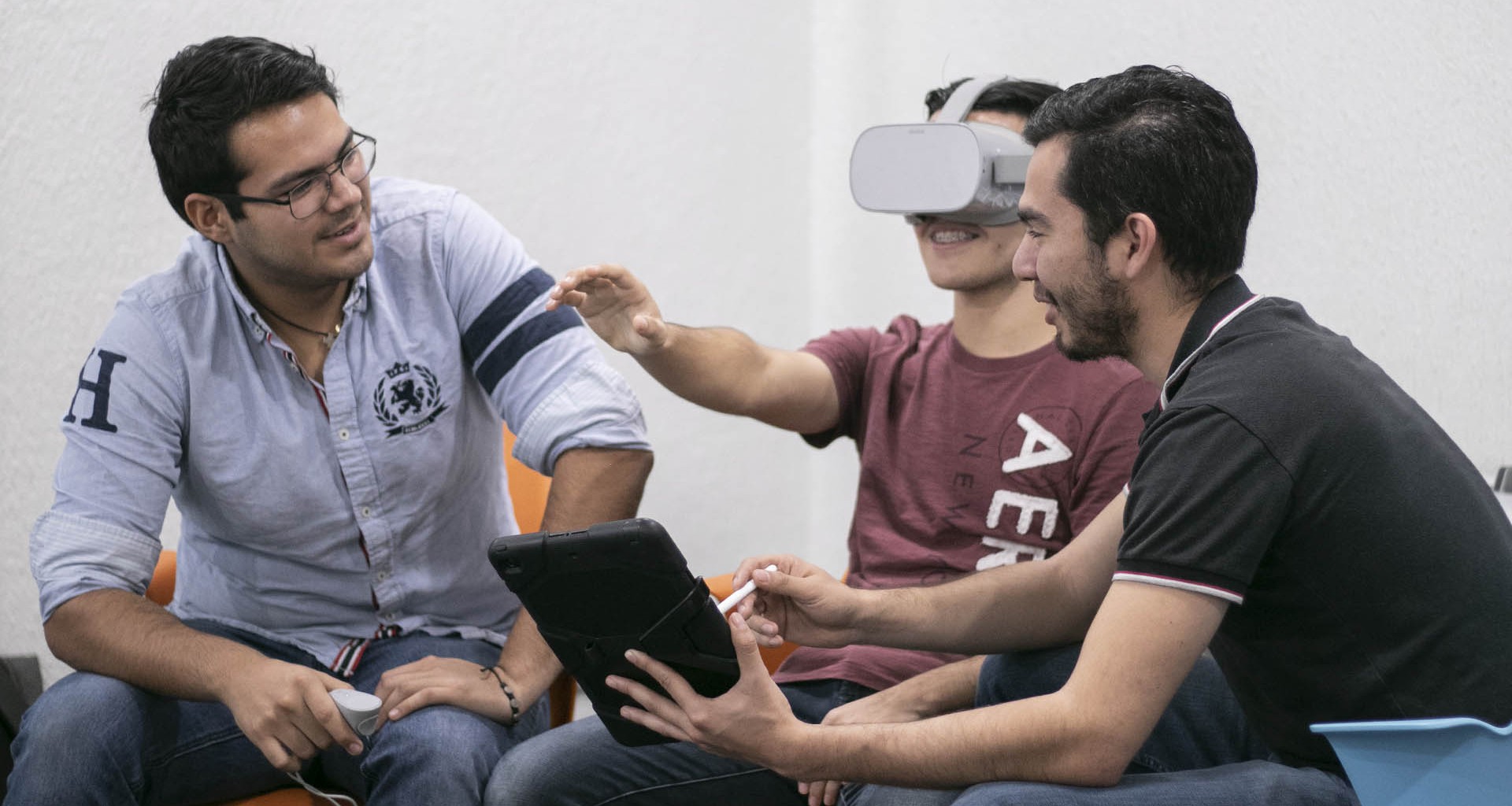 Alumnos Tec crean Xtend realidad virtual