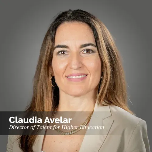 Claudia Avelar