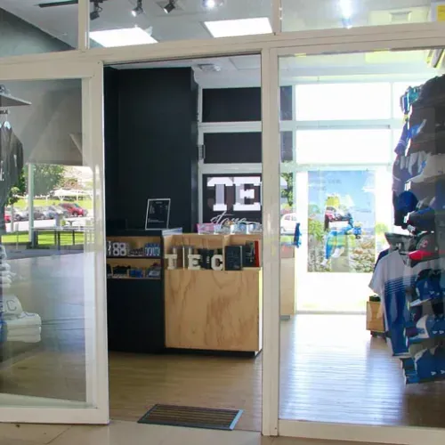 Interior Tienda TECStore Cuernavaca