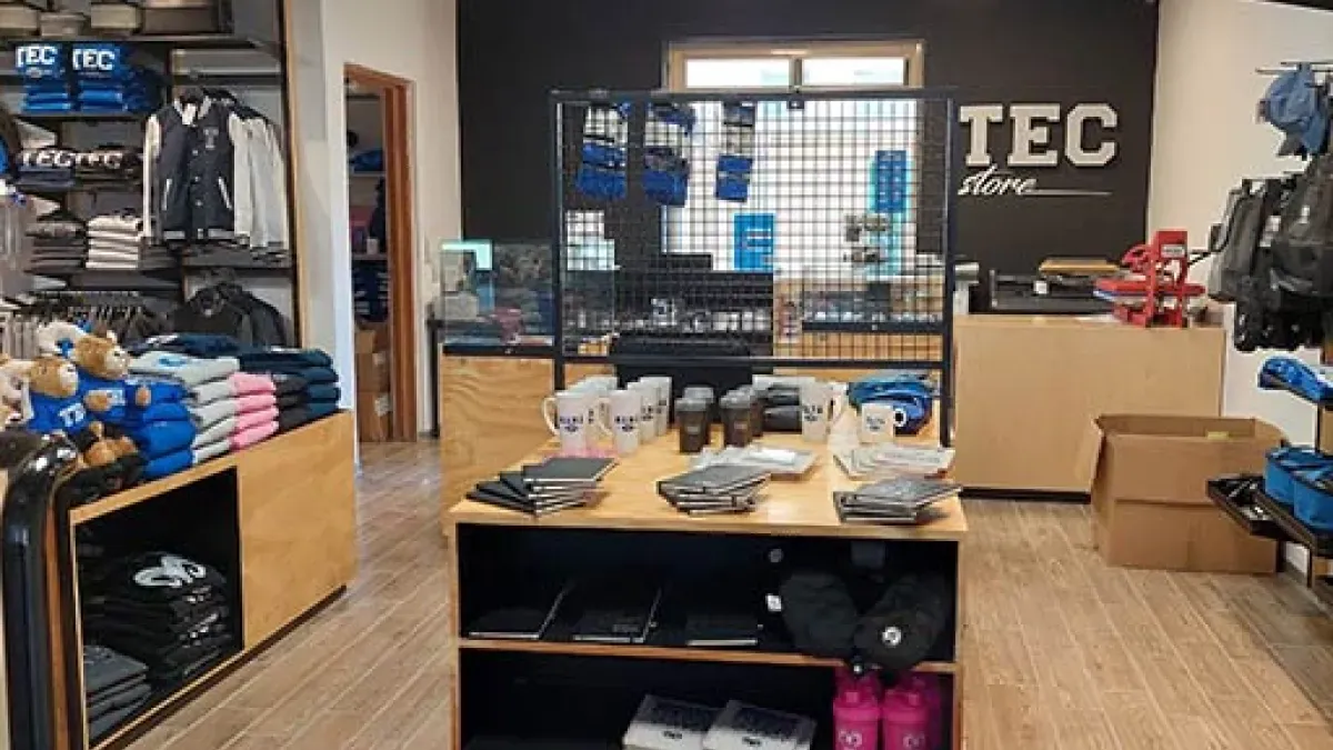 Interior Tienda TECStore Chihuahua