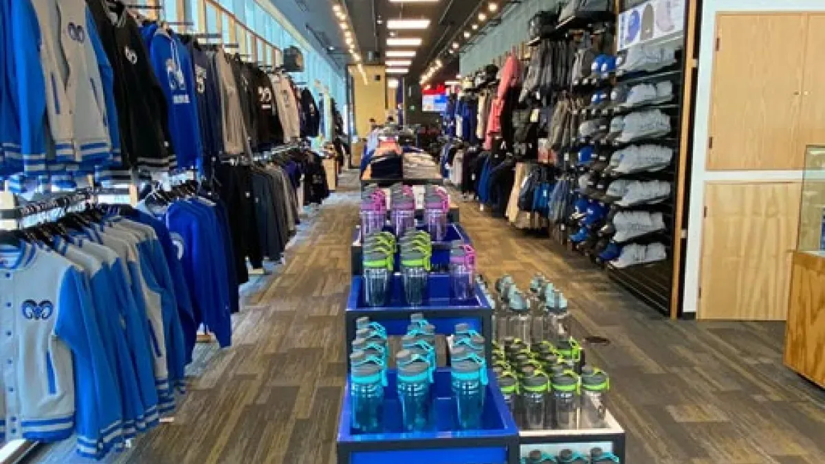 Interior Tienda TECStore Monterrey